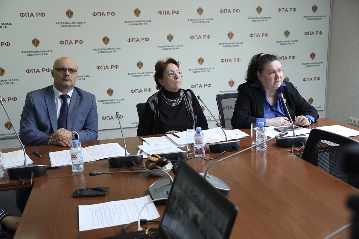 Стать адвокатом будет дороже, но КИС АР тут ни при чем